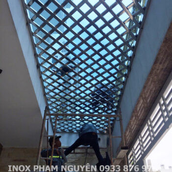 KHUNG BẢO VỆ INOX