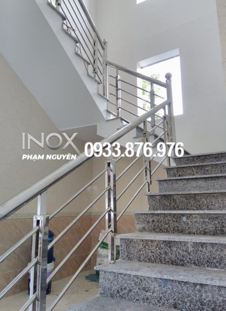 Tay Vịn Cầu Thang Inox 