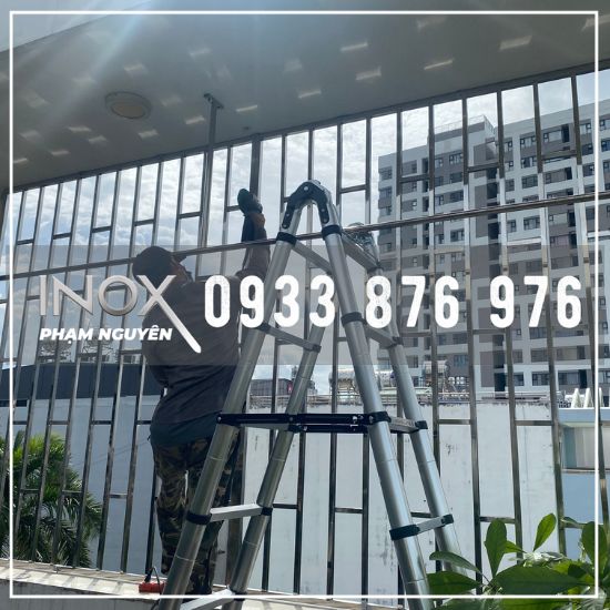 Mẫu Khung Bảo Vệ Inox 304 Đẹp